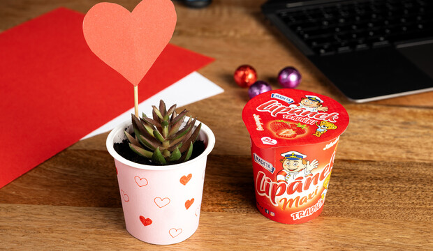 Valentýnský květináček