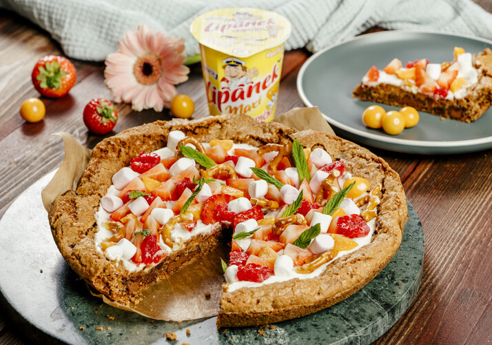 Sladká pizza s Tradičním Lipánkem a ovocem
