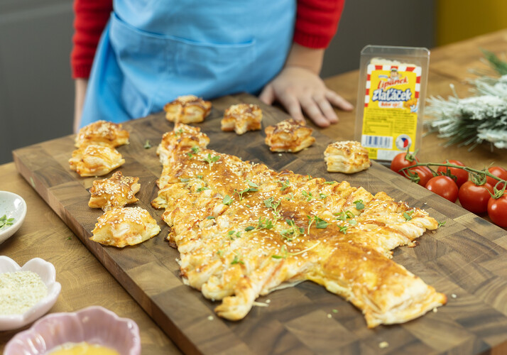 Vánoční stromeček se sýrem Lipánek Zlaťáček