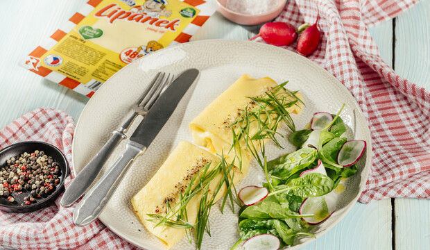 Francouzská omeleta se sýrem Lipánek