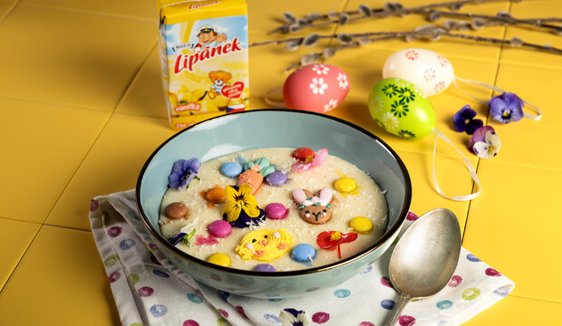 Jarní krupicová kaše