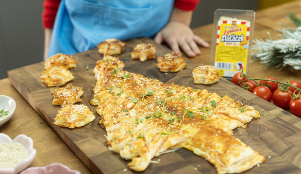 Vánoční stromeček se sýrem Lipánek Zlaťáček