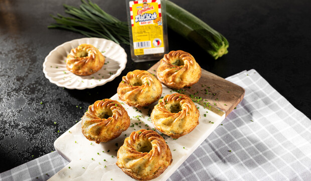 Zapečené mini muffiny se sýrem Lipánek Zlaťáček